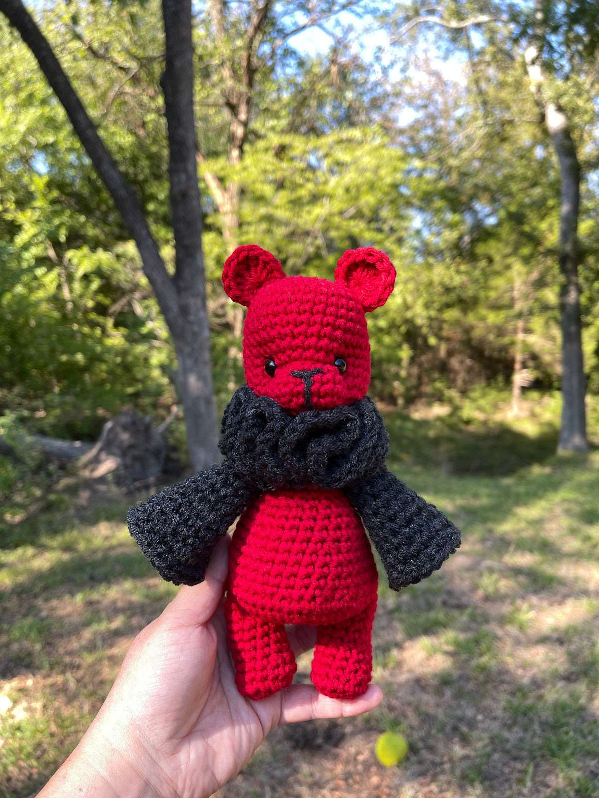 Sweater Bear - red
