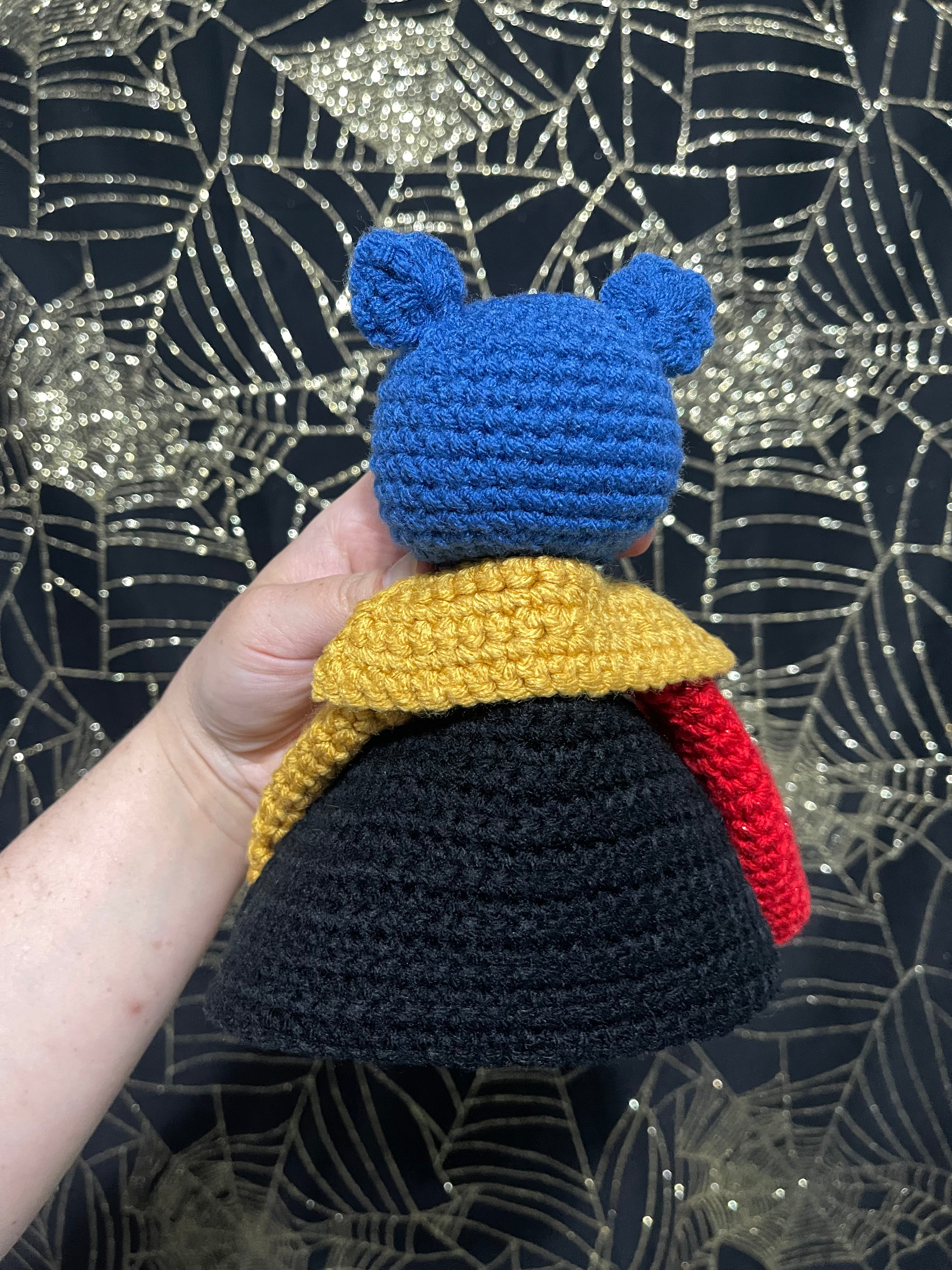Scrappy sweater bear - not weighted